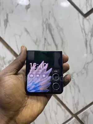 Tecno Phantom V Flip2 5G 256 GB