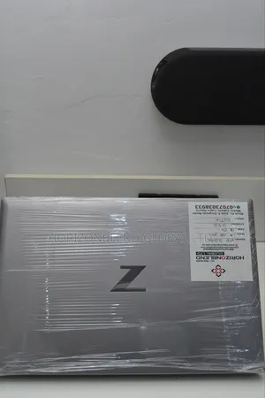 Laptop HP ZBook Firefly 14 G7 8GB Intel Core i7 SSD 256GB