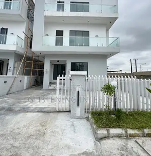 Balcony 10mm Plain Tempered Glass