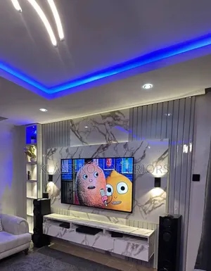 Tv Consle Az-13 (Free Delivery)