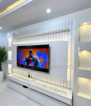 Tv Consle for Elegant Homes *Free Delivery)