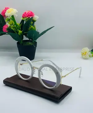 Retro Trendy Designer Glasses