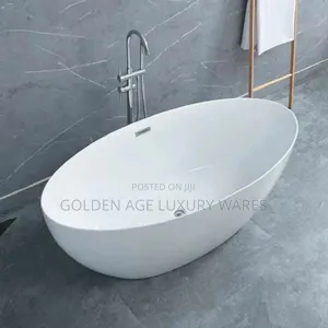 Egg Shaped Executive Bathtub Plain White