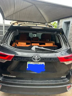 Toyota Highlander 2017 Back Glass Available