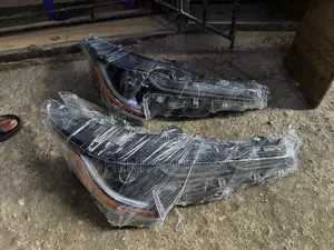 Set Headlamp Corolla 2020 Le