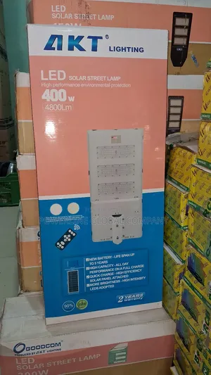 400w Solar Street Light for Homes/ Hotels/ Estate's/ Factories/Church