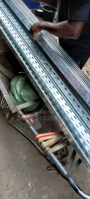 50 X 50 Cable Tray Hot Deep