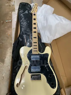 Squier Classic Vibe '70s Telecaster Thinline Electric Guitar