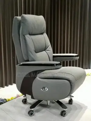 High-Back Swivel Chair Designed for Comfort and Style in Professional