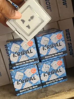 Waterproof 13a Single Socket With Bolx P.V.C Outdoor