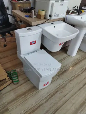 Special England Water Closets Set