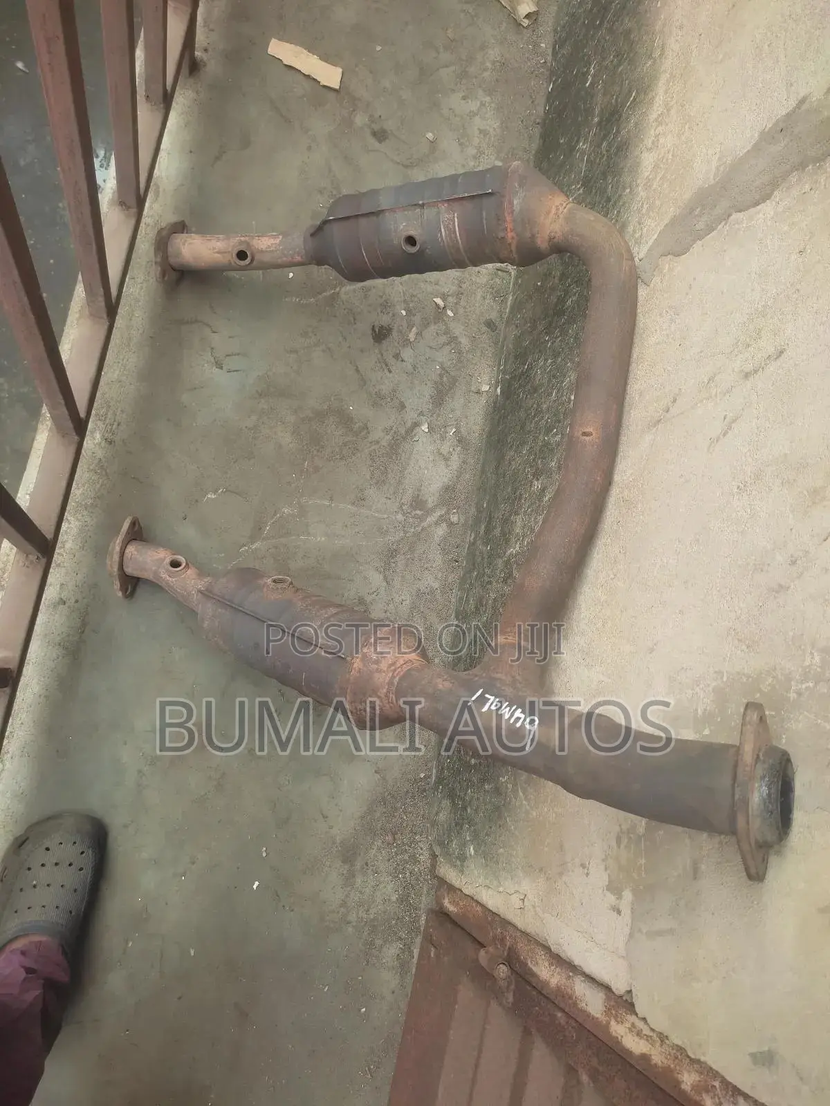 Complete Catalyst Converter Ford Explorer 2008-2015 Model
