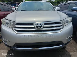 Toyota Highlander 2011 Silver