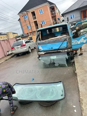 Mitsubishi Canter Bumblast Windscreen Glass Available