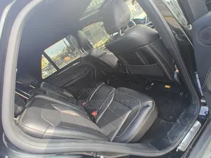 Mercedes-Benz M Class ML350 4MATIC 4dr SUV AWD (3.5L 6cyl 7A) 2014