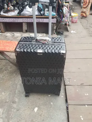 Trending Aluminum Medium Size Traveling Box at an Affordable Price