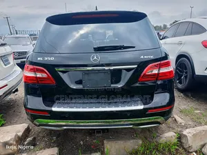 Mercedes-Benz M Class ML350 4MATIC 4dr SUV AWD (3.5L 6cyl 7A) 2015