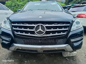 Mercedes-Benz M Class ML350 4MATIC 4dr SUV AWD (3.5L 6cyl 7A) 2015