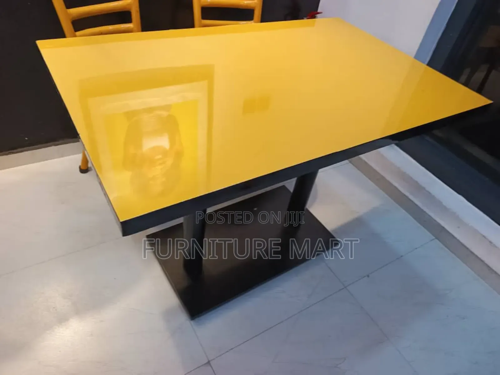 Restaurants /Mini Dinning Table