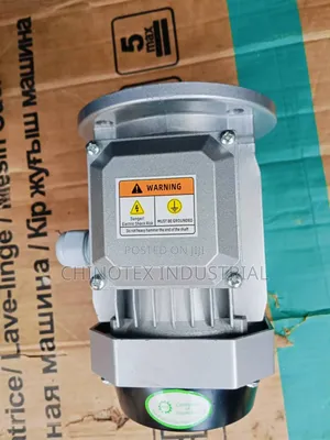 Electric Motor 0.18kw/0.25hp 2720rpm 380v