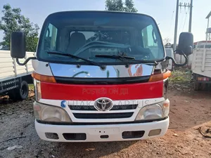 Direct Belgium Toyota Dyna Mini Truck