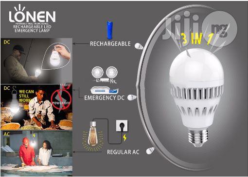 Ac/Dc 12W LED Rechargeable Bulb