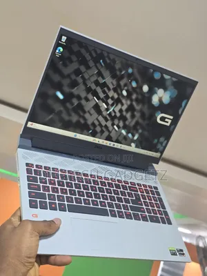Laptop Dell G15 5511 24GB AMD Ryzen 5 SSD 512GB