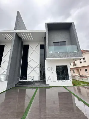 Furnished 5bdrm Duplex in Osapa for sale