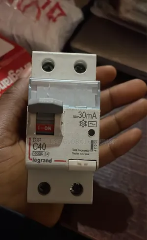 40amps Breaker for Electrical/ Mechanical Purposes Get From Powerline