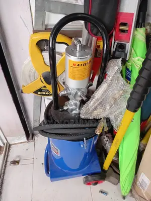 Pneumatic Grease Bucket