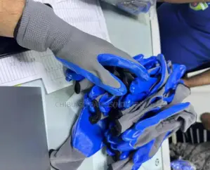 Safety Gloves And Sleeves
