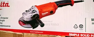 Makita 9 Inch Angle Grinder M9001