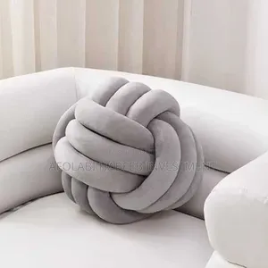 Throw Pillows With Styles