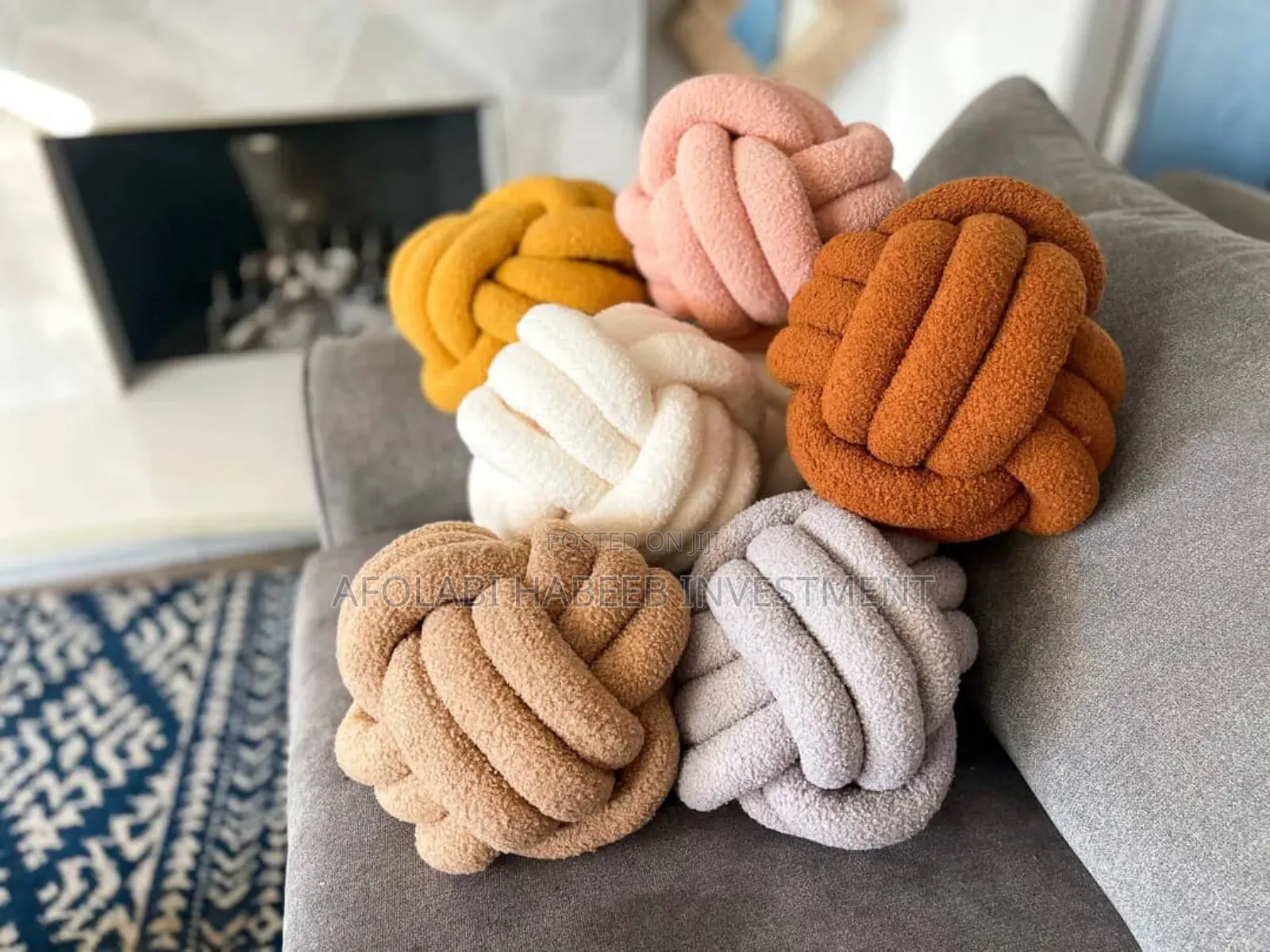 Throw Pillows With Styles