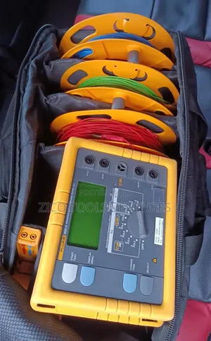 Fluke 1625-2 Earth Ground Tester