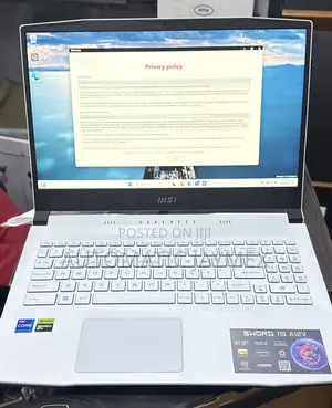 Laptop MSI 32GB Intel Core I7 SSD 2T