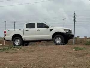 Ford Ranger Wildtrak 2012 White