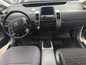 Toyota Prius HSD Hybrid 2004 White