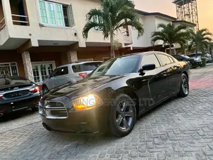 Dodge Charger 2012 Black