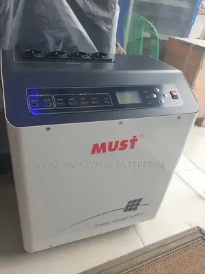 3kva Solar Generator With 3kwh Lithium Battery and 4 Panel
