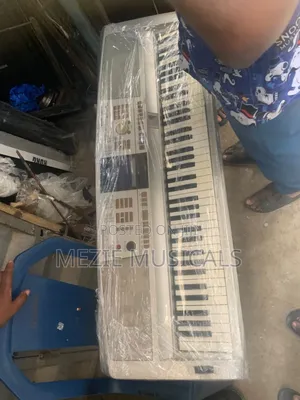 Yamaha Keyboard