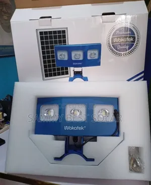 300watts Wakatek Solar Street Light