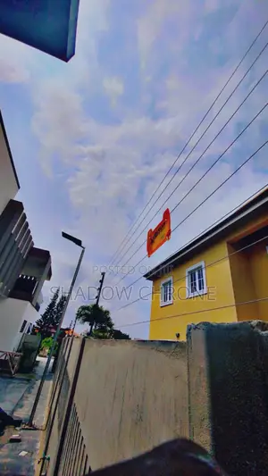 Strong Concrete Fence With Electric Security Wire:Ultimate Protection