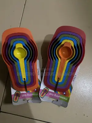 6 Pieces Kitchen Measuring Cups - Multicolour