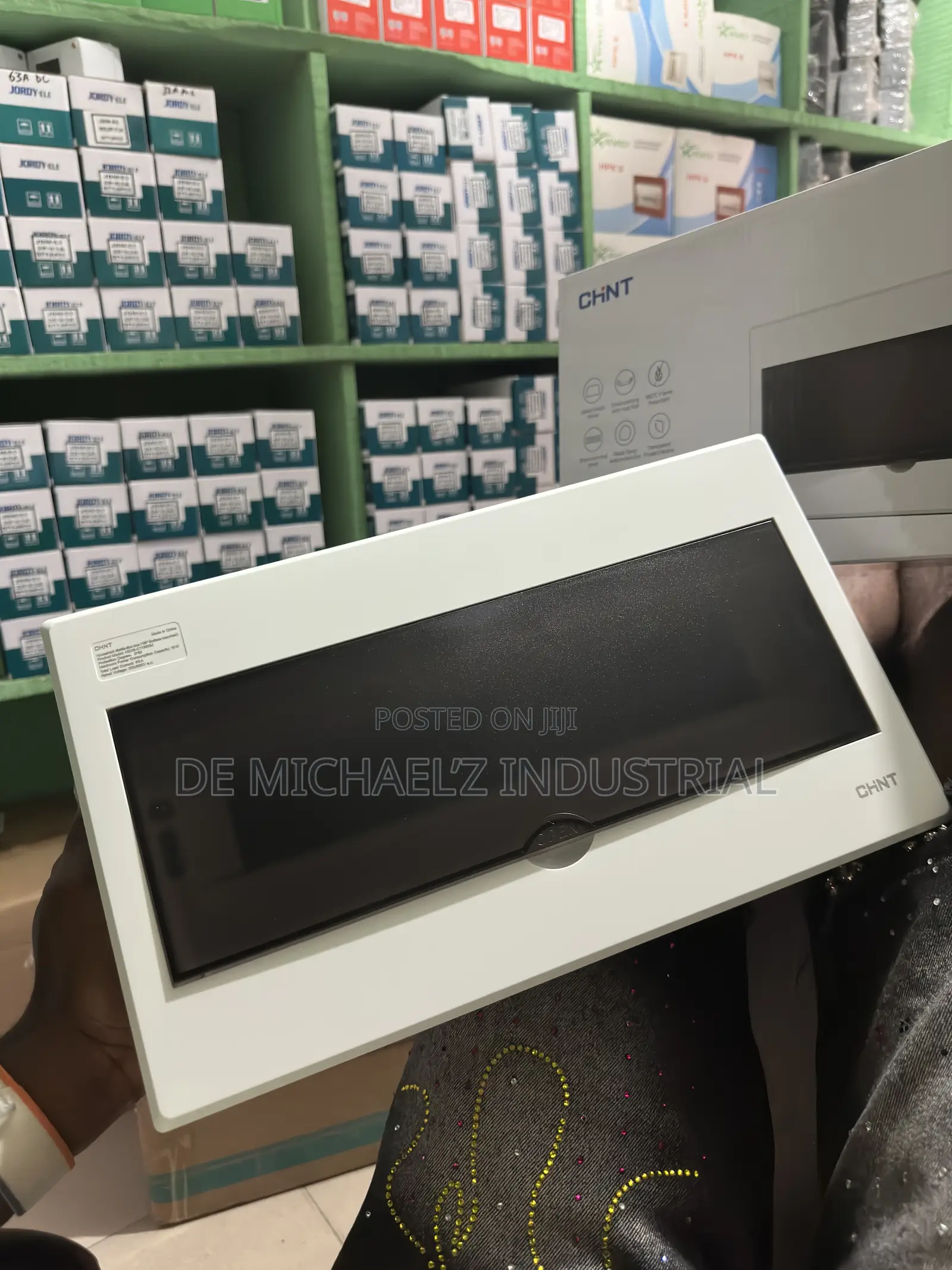 16way Chint Enclosure Box