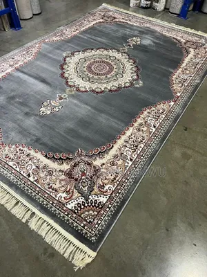 Super Quality Arebian Center Rug Size 7ft /10ft
