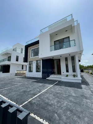 5bdrm Duplex in Lekky County, Lekki for sale