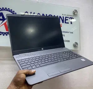 Laptop HP 250 G8 8GB Intel Core I3 HDD 1T