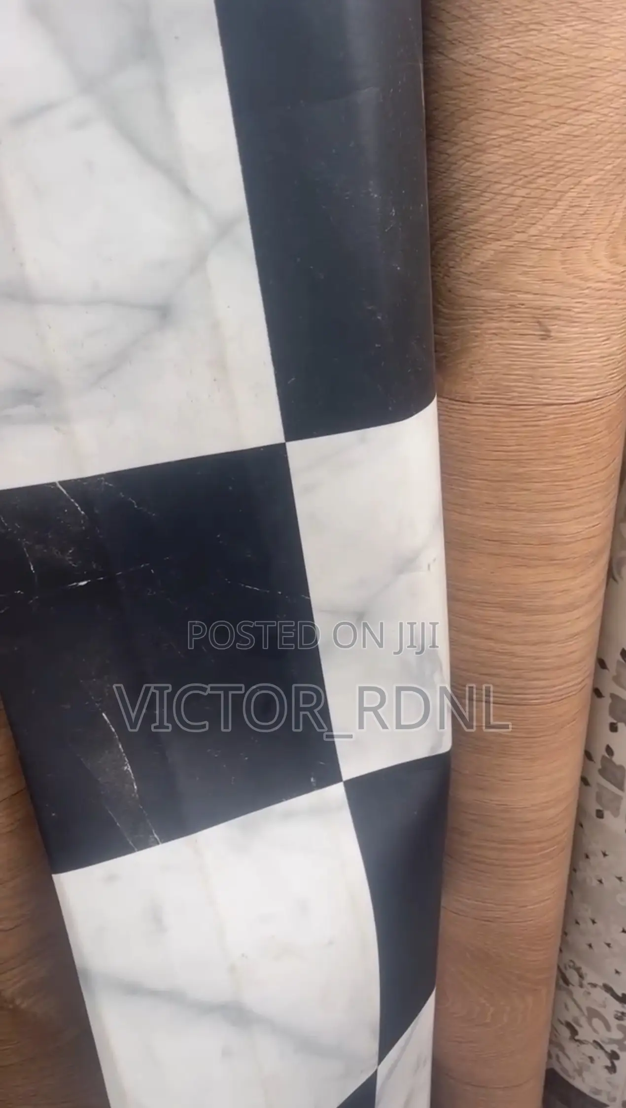 White And Black Armstrong Thick Carpet