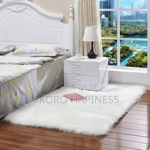 Fluffy Center Rug
